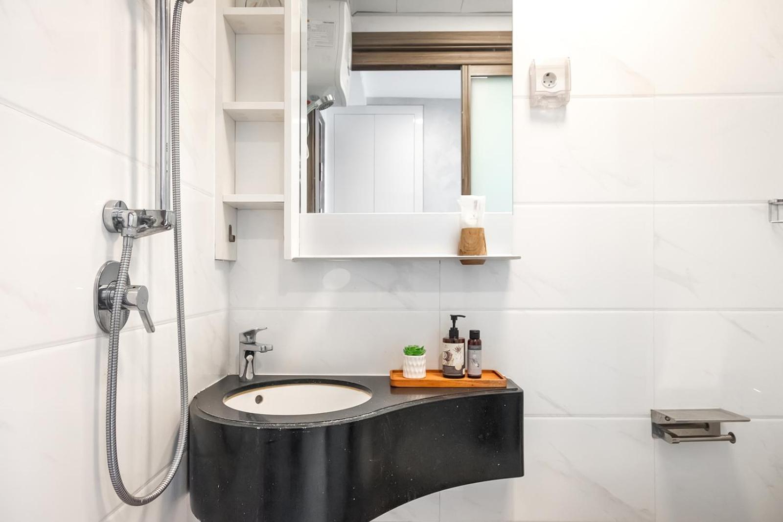 Calma Studio III At Skyhouse Apartment Samporo Zewnętrze zdjęcie
